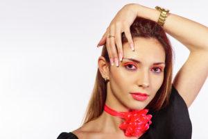 modelo sesión belleza en estudio por fotógrafo en alicante