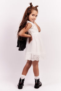 retrato modelo infantil sesión test para book de fotos por fotógrafo en alicante