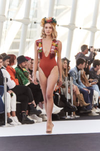 Desfiles / Pasarelas 13 modelo desfile moda baño fotógrafo en alicante